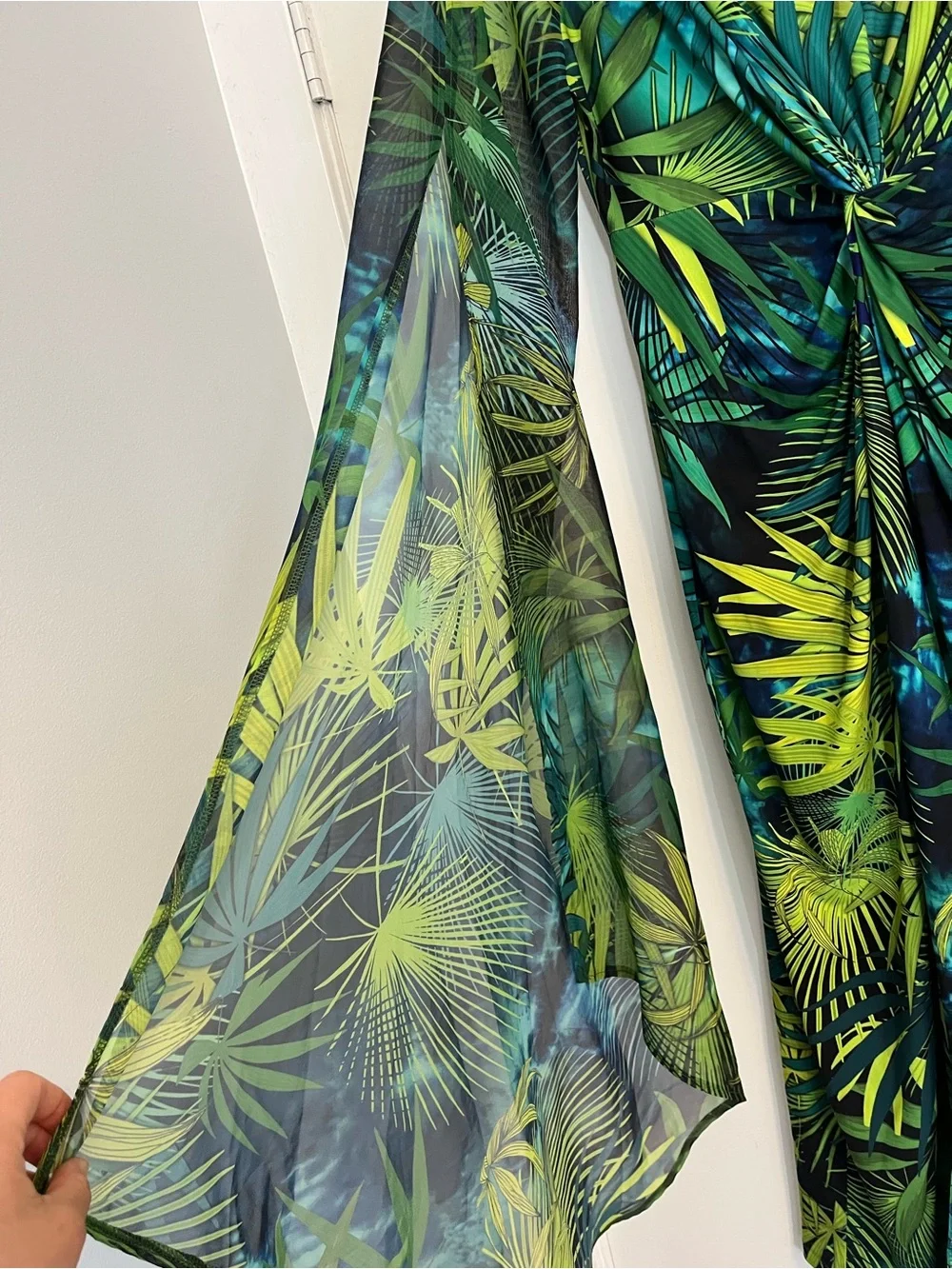 VENUS exaggerated bell sleeve Green Blue Tropical palm Leaf Maxi Dress J.Lo slit - Picture 4 of 7